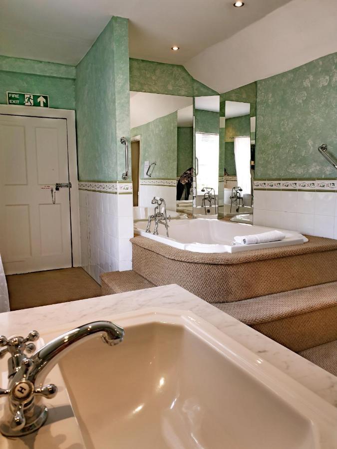 The Crown House Inn Great Chesterford Luaran gambar